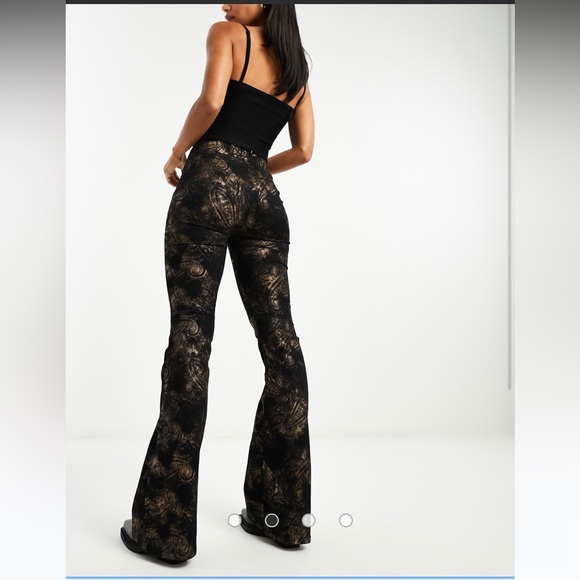 NWT Free people We The Free Black and Gold Jayde Printed Metallic Flare Jeans - Picture 7 of 15